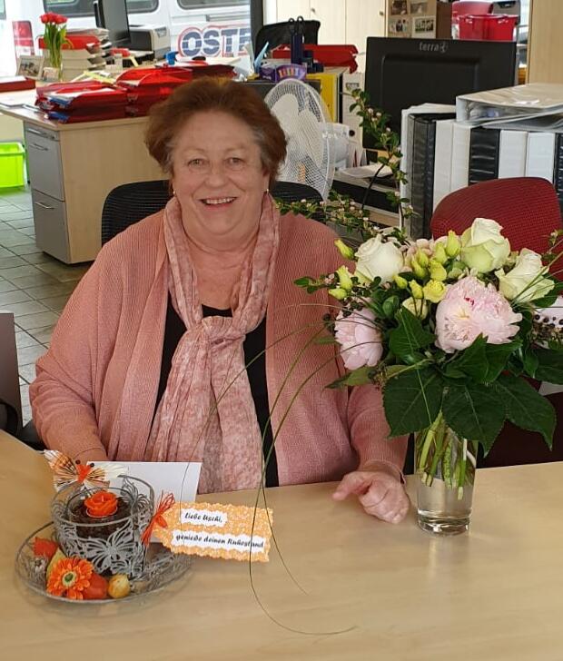 ursula-mahler-nach-47-jahren-in-den-wohlverdienten-ruhestand