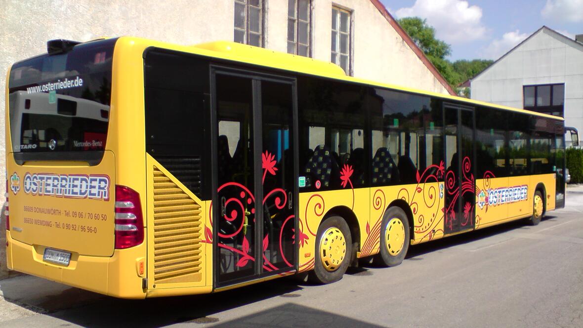 kurzstreckenfahrzeug-mercedes-benz-citaro-15-meter-1