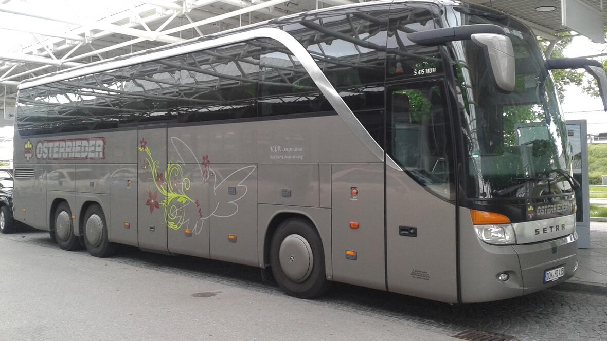 luxus-reisebus-typ-setra-s-415-hdh-3-achser-1